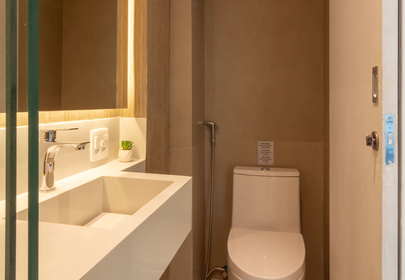 Apartment in Rio de Janeiro - Cosy in Copacabana for Two | PJ909