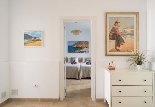 House in Caleta de Sebo - La Casa de La Graciosa House in Caleta de Sebo - La Casa de La Graciosa