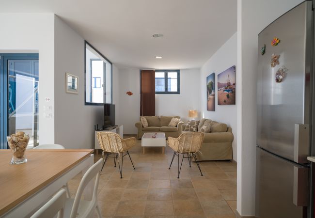 House in Caleta de Sebo - La Casa de La Graciosa House in Caleta de Sebo - La Casa de La Graciosa