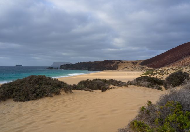 House in Caleta de Sebo - La Casa de La Graciosa House in Caleta de Sebo - La Casa de La Graciosa