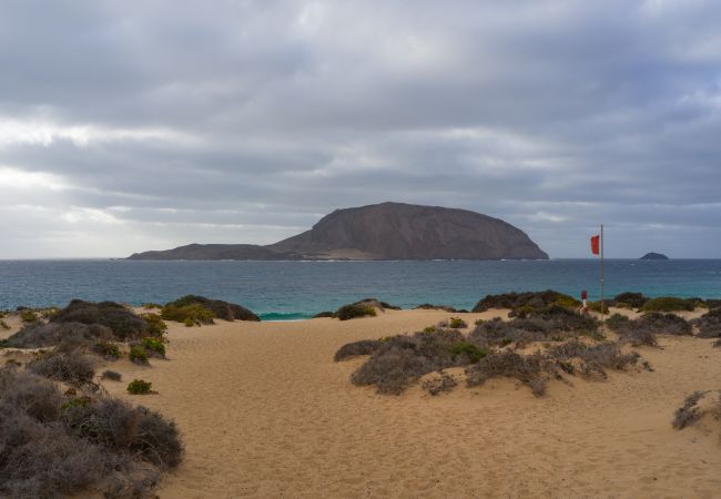 House in Caleta de Sebo - La Casa de La Graciosa House in Caleta de Sebo - La Casa de La Graciosa