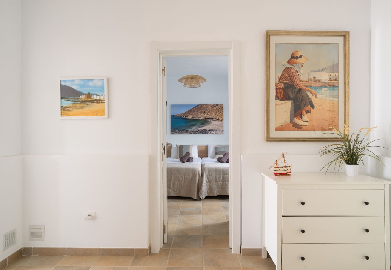 House in Caleta de Sebo - La Casa de La Graciosa House in Caleta de Sebo - La Casa de La Graciosa