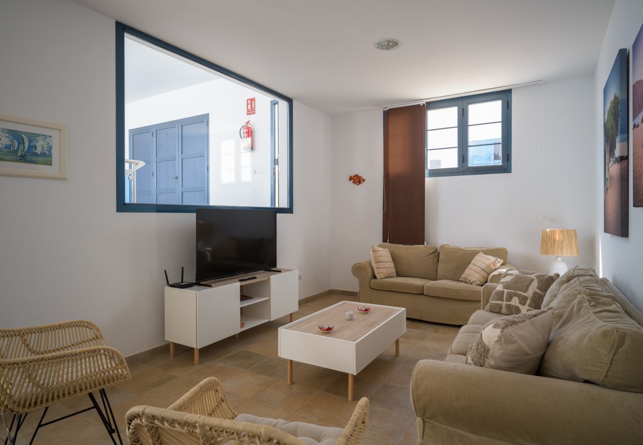 House in Caleta de Sebo - La Casa de La Graciosa House in Caleta de Sebo - La Casa de La Graciosa