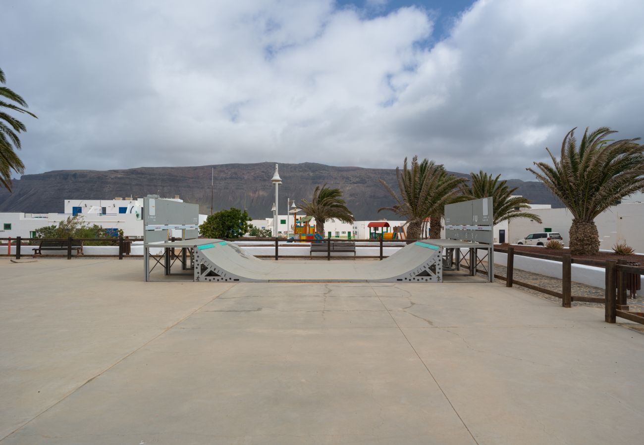 House in Caleta de Sebo - La Casa de La Graciosa House in Caleta de Sebo - La Casa de La Graciosa