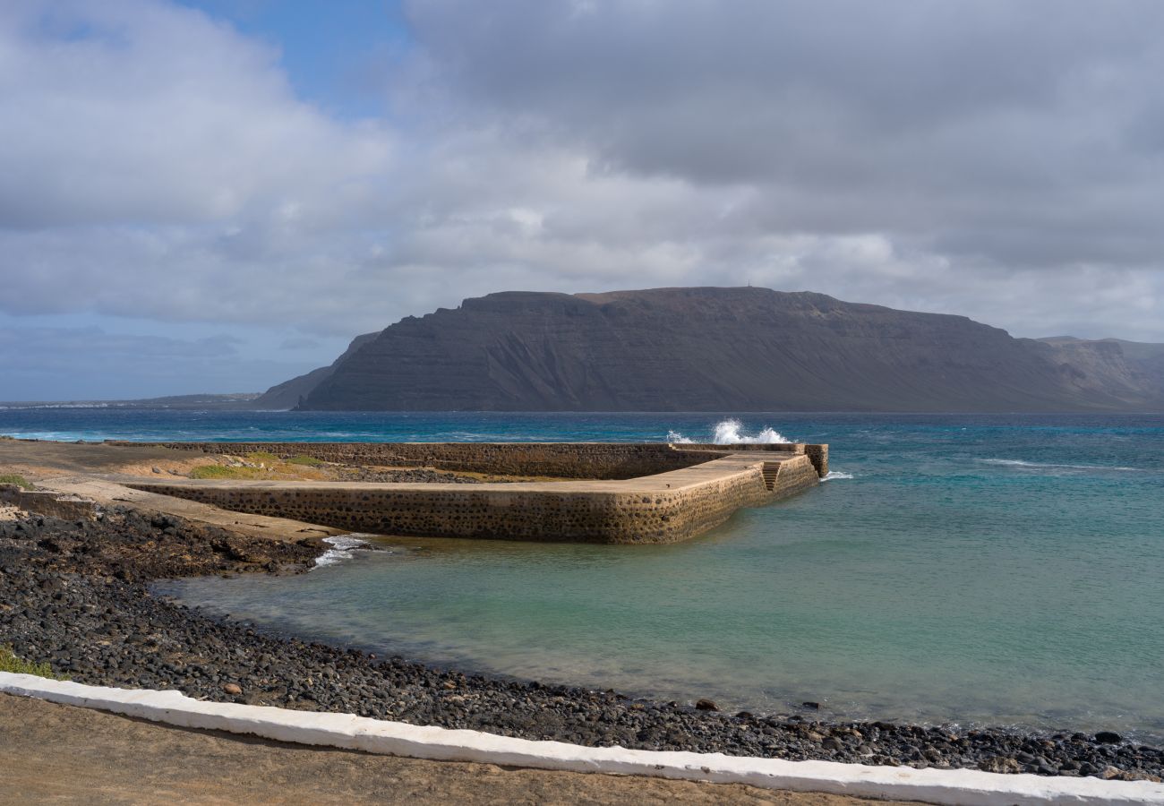 House in Caleta de Sebo - La Casa de La Graciosa House in Caleta de Sebo - La Casa de La Graciosa