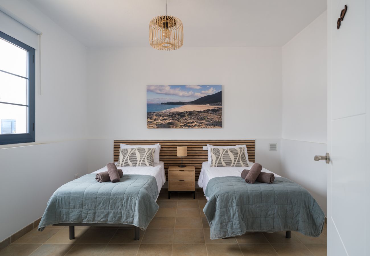 House in Caleta de Sebo - La Casa de La Graciosa House in Caleta de Sebo - La Casa de La Graciosa