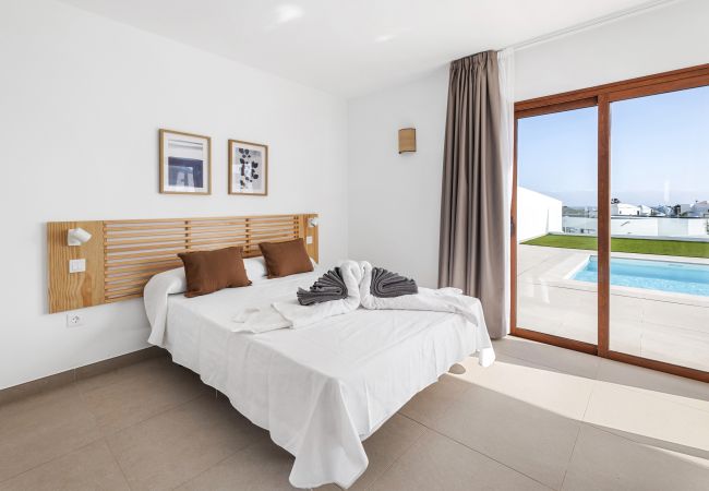Villa in Playa Blanca - Villa Idaira 14A - Villas Lanzarote - VipVipVillas Villa in Playa Blanca - Villa Idaira 14A - Villas Lanzarote - VipVipVillas