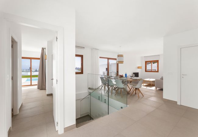Villa in Playa Blanca - Villa Isamar 14B - Villas Lanzarote - VipVipVillas Villa in Playa Blanca - Villa Isamar 14B - Villas Lanzarote - VipVipVillas