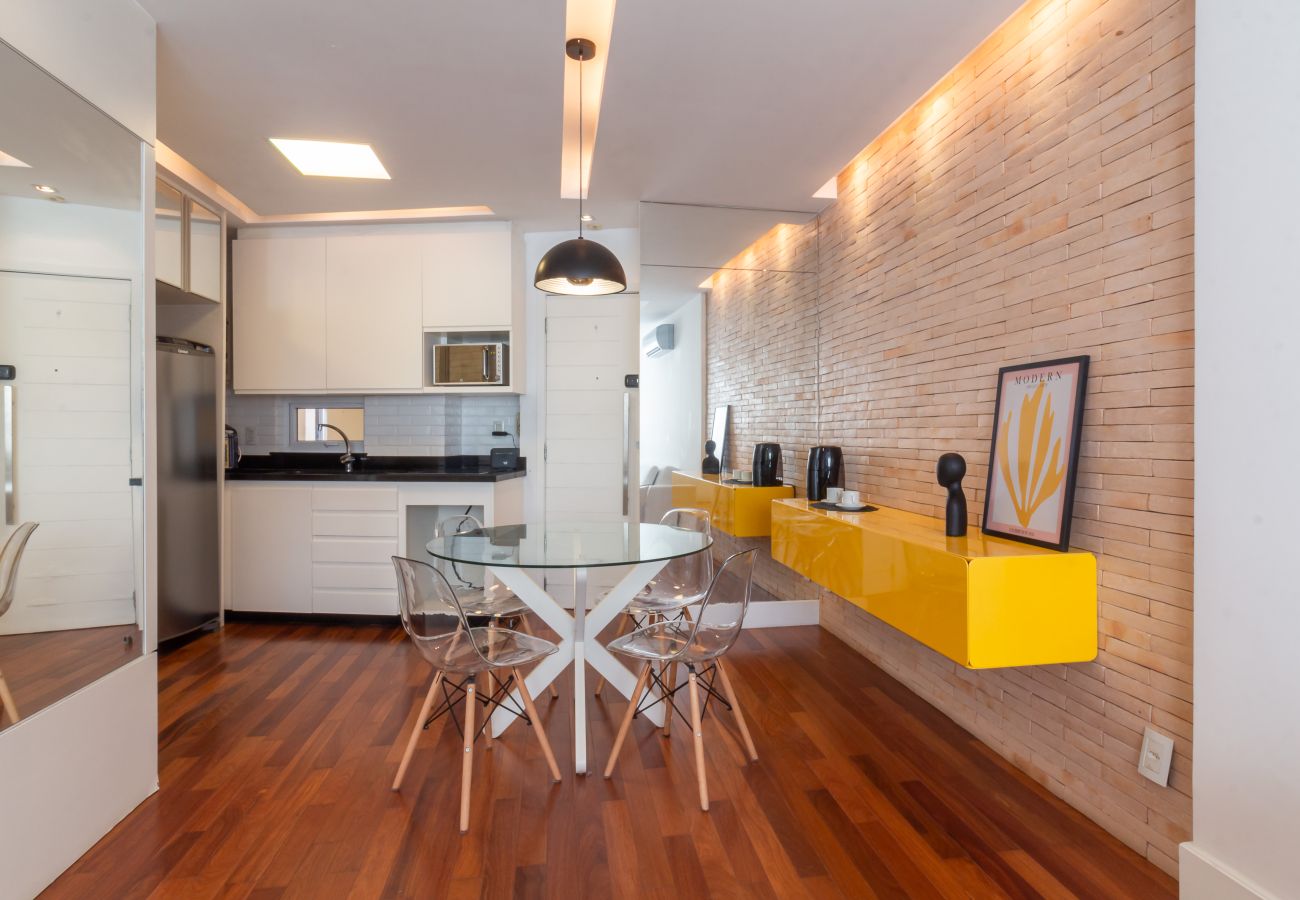 Apartment in Rio de Janeiro - Modern design between Ipanema and Copacabana | BC405