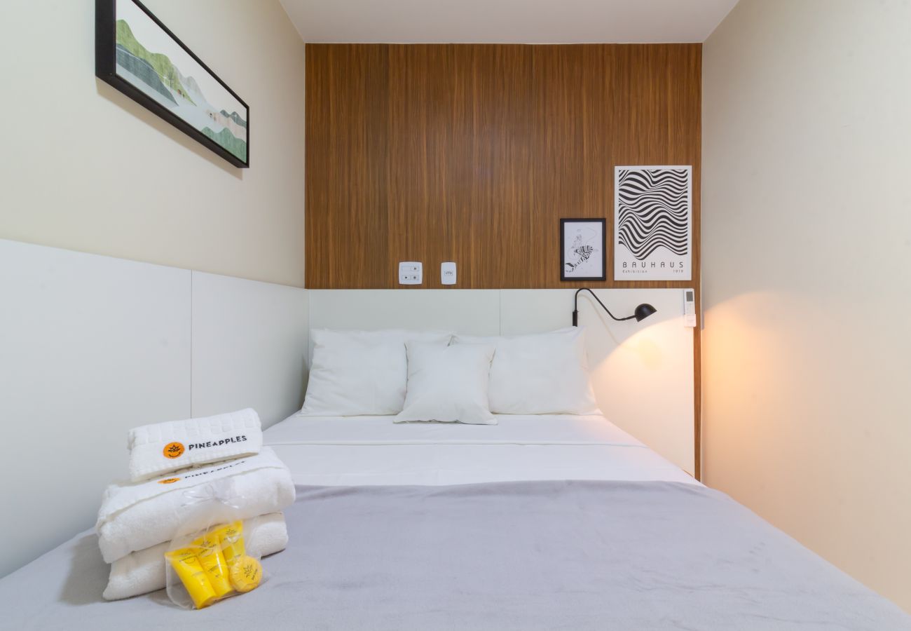 Apartment in Rio de Janeiro - Comfort in Ipanema 6 minutes from the beach | J302