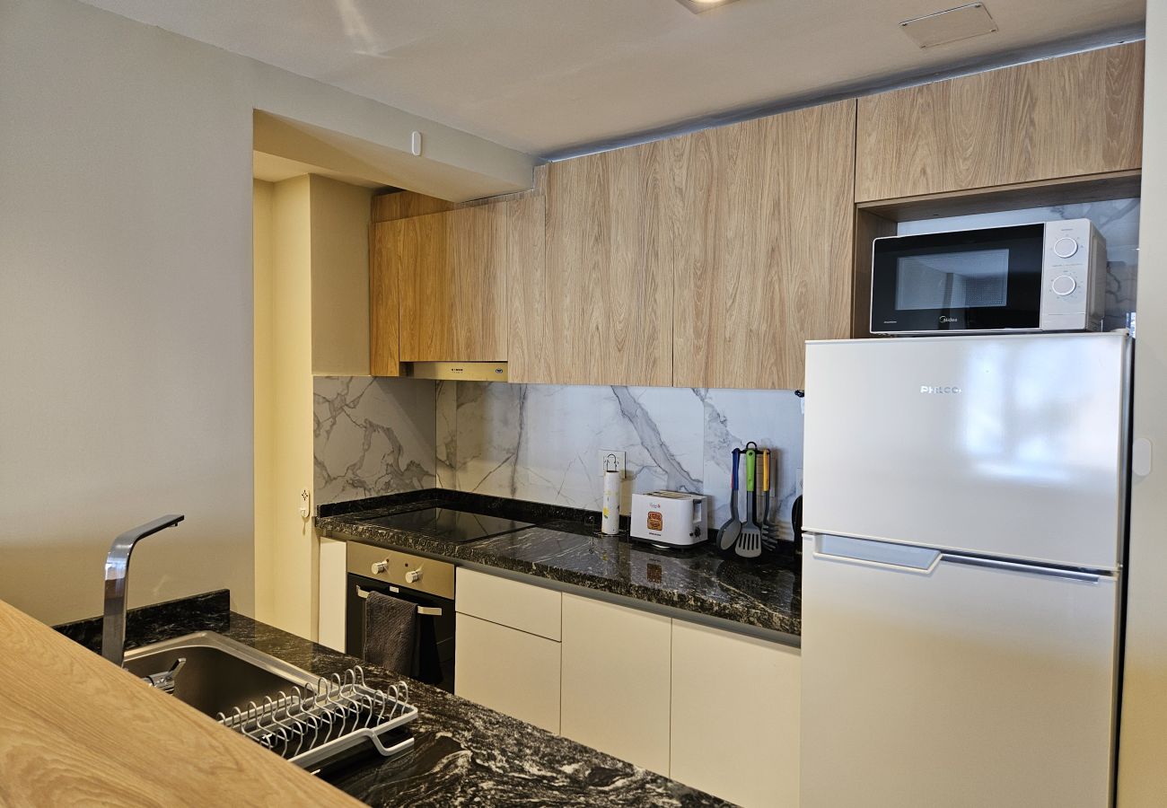 Apartment in San Carlos de Bariloche - Cuatro Soles Bariloche   in the main town + parking