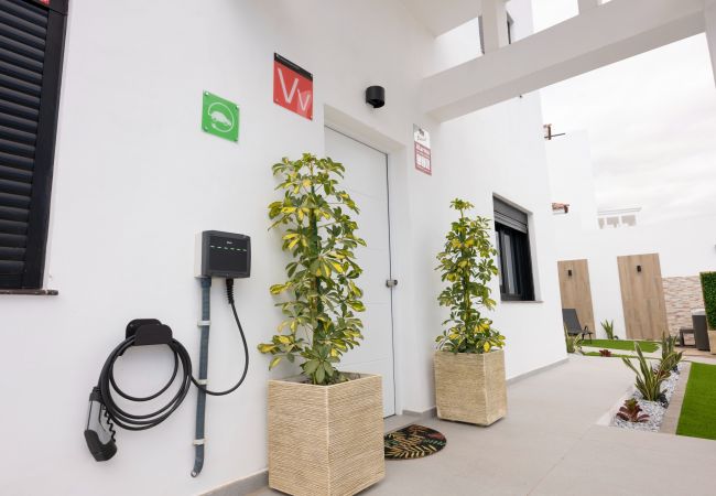 Villa in San Miguel de Abona - LUXURY VILLA LIBELLILE  Villa in San Miguel de Abona - LUXURY VILLA LIBELLILE