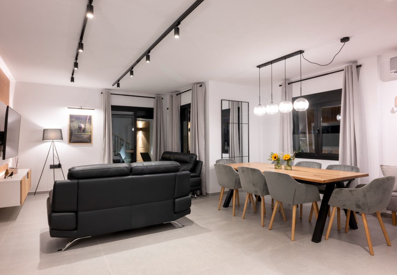 Villa in San Miguel de Abona - LUXURY VILLA LIBELLILE  Villa in San Miguel de Abona - LUXURY VILLA LIBELLILE