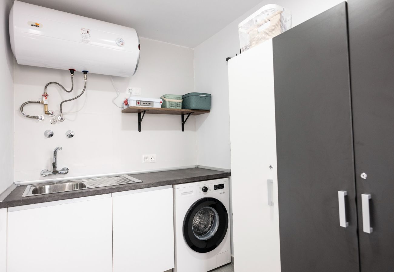 Villa in San Miguel de Abona - LUXURY VILLA LIBELLILE  Villa in San Miguel de Abona - LUXURY VILLA LIBELLILE