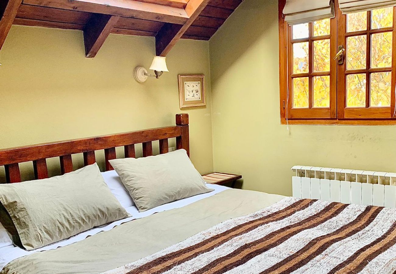 House in San Carlos de Bariloche - Cate02 Beautiful house located at the base of Catedral Hill.