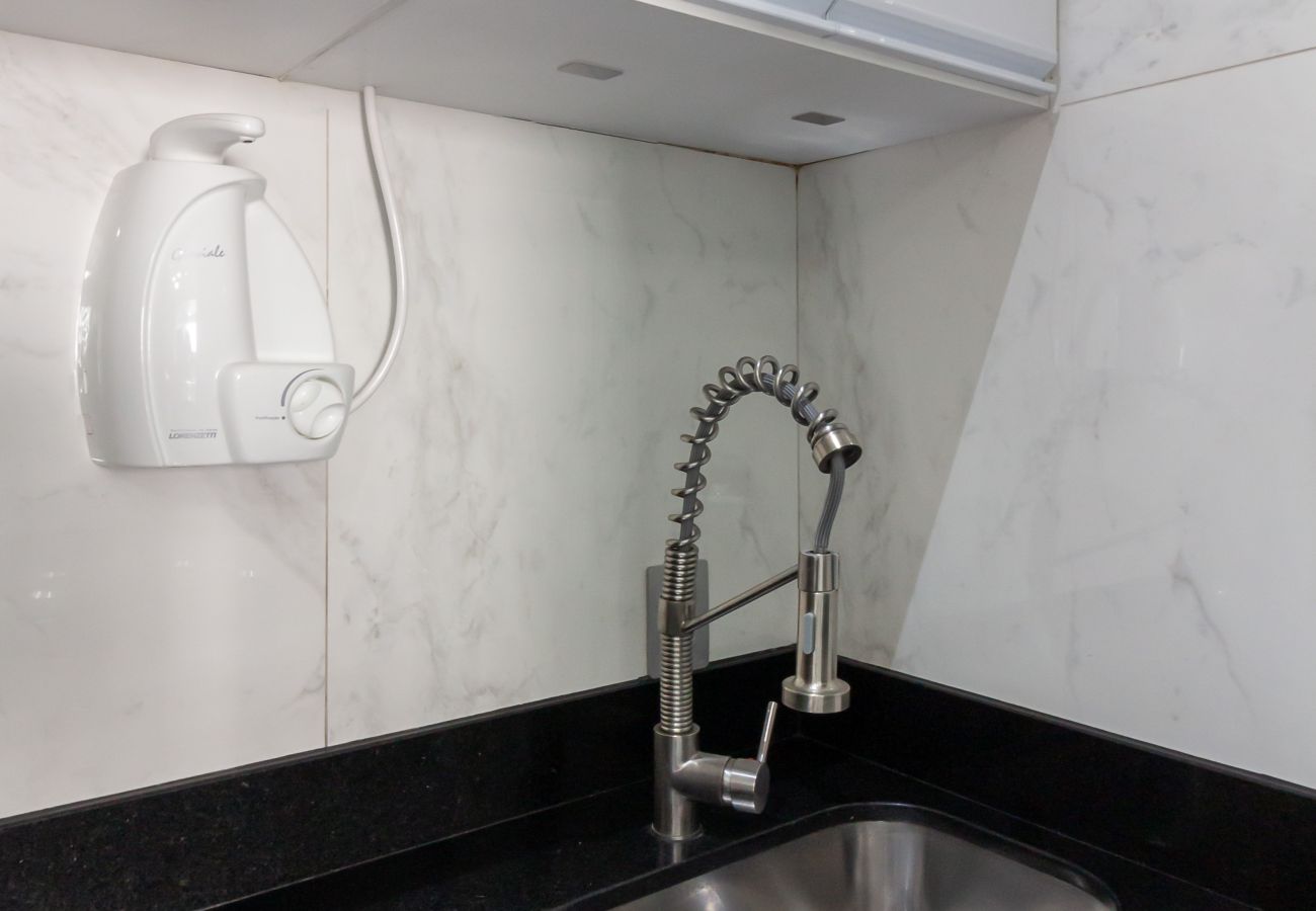 Studio in Rio de Janeiro - Lovely just a few minutes from Sugar Loaf | F709