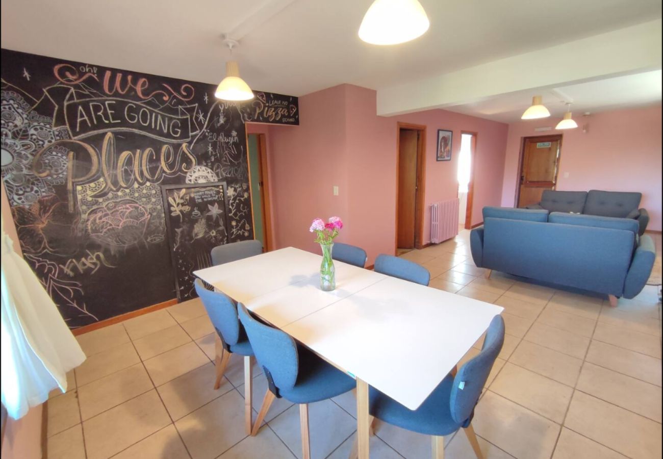 House in San Carlos de Bariloche - Botanical Garden Bariloche  House – 6 bedrooms, 4 bathrooms