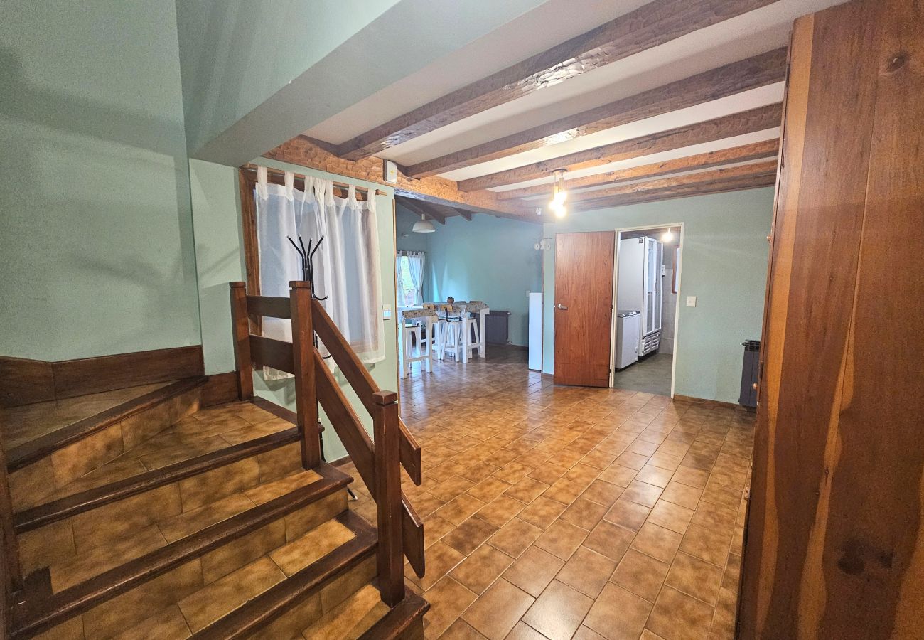 House in San Carlos de Bariloche - Botanical Garden Bariloche  House – 6 bedrooms, 4 bathrooms