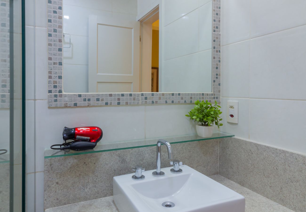 Apartment in Rio de Janeiro - Comfort 4 minutes from Leblon Beach | AP801