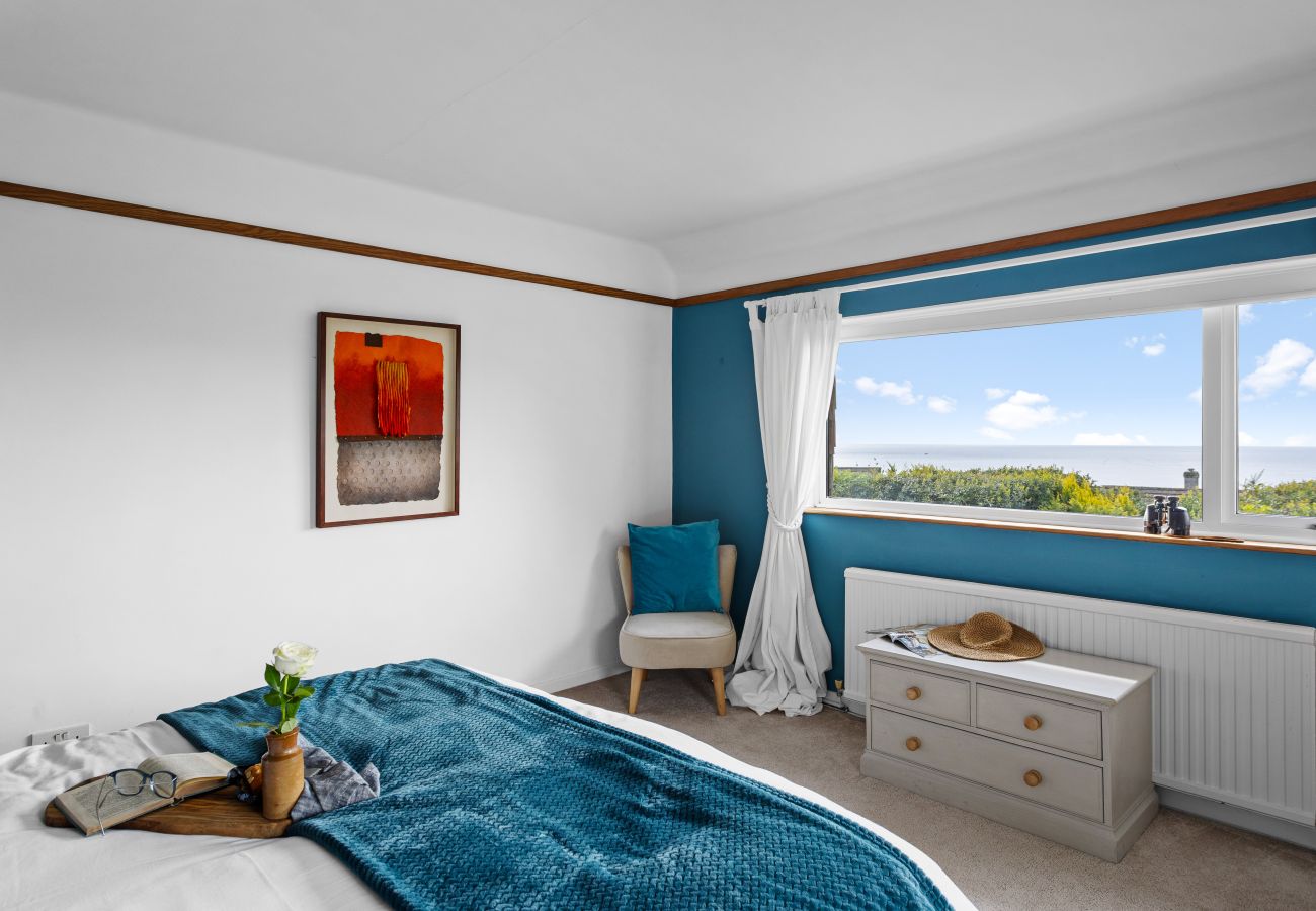 House in Charlestown - Blue Haze - Exclusive Duporth Estate  with private beach access