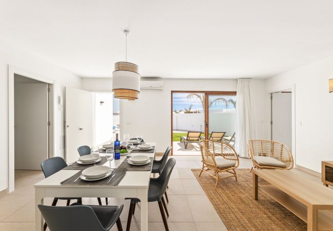 Villa in Playa Blanca - Villa Naroa 14C VipvipVillas Villa in Playa Blanca - Villa Naroa 14C VipvipVillas