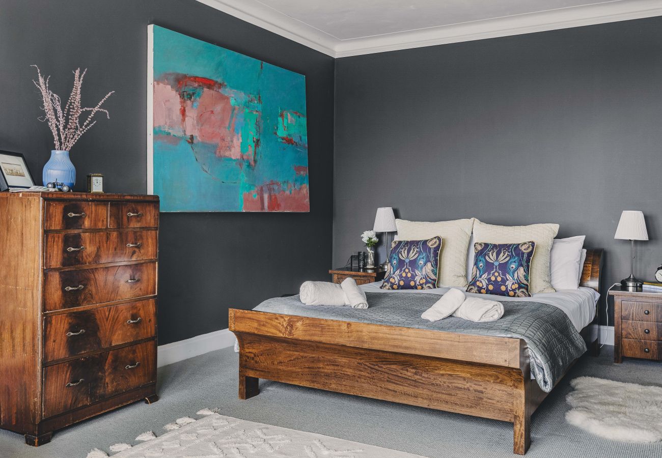 House in Dartmouth - Little Redlap – Grand Coastal Estate with Sea Views & Walled Gardens