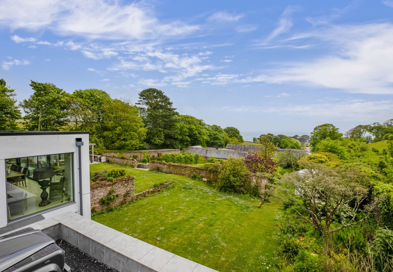 House in Dartmouth - Little Redlap – Grand Coastal Estate with Sea Views & Walled Gardens