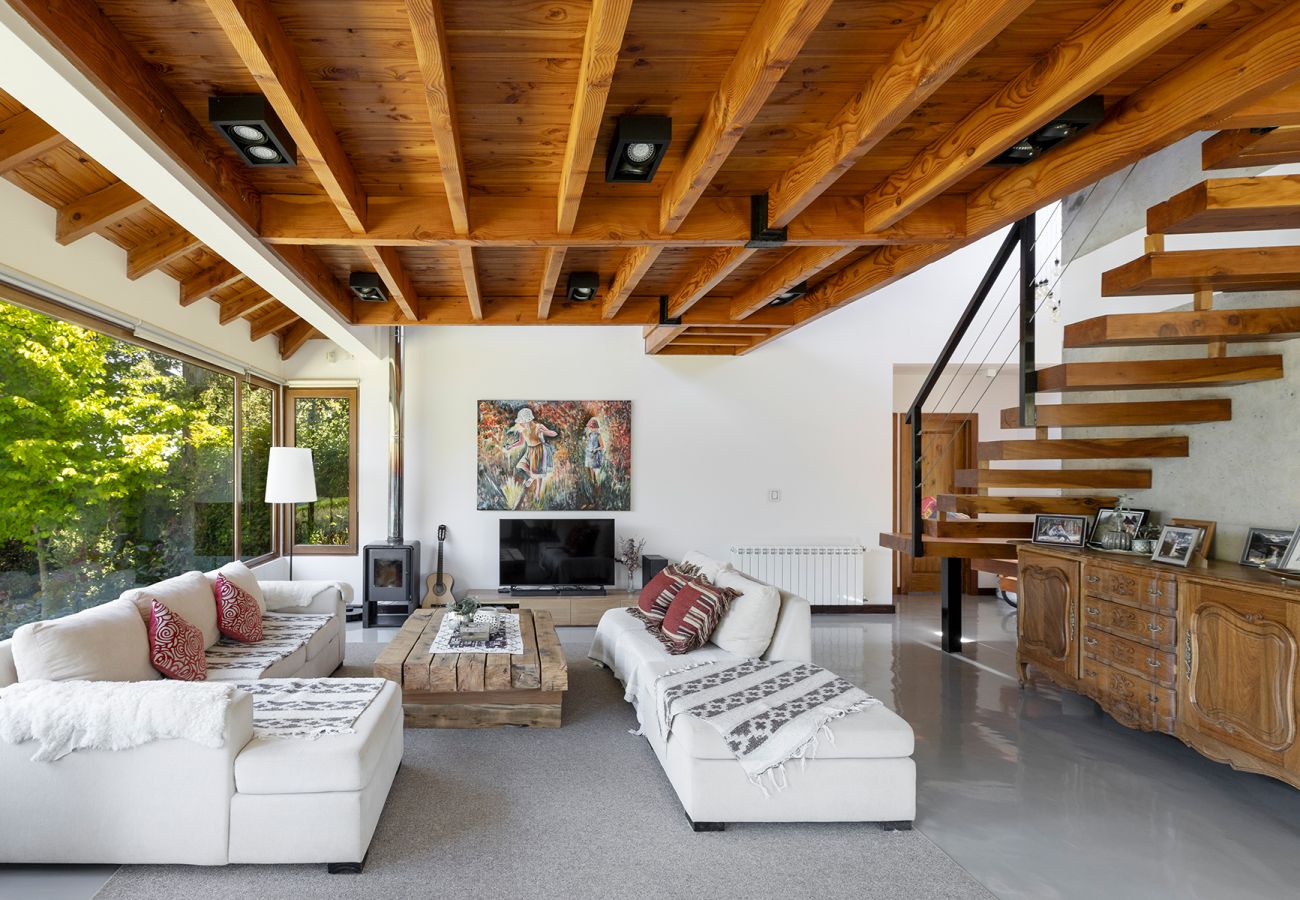 House in San Carlos de Bariloche - House with shoreline on Lake Gutiérrez in Bariloche