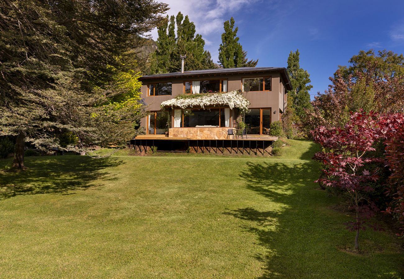 House in San Carlos de Bariloche - Beautiful lakefront house in Bariloche