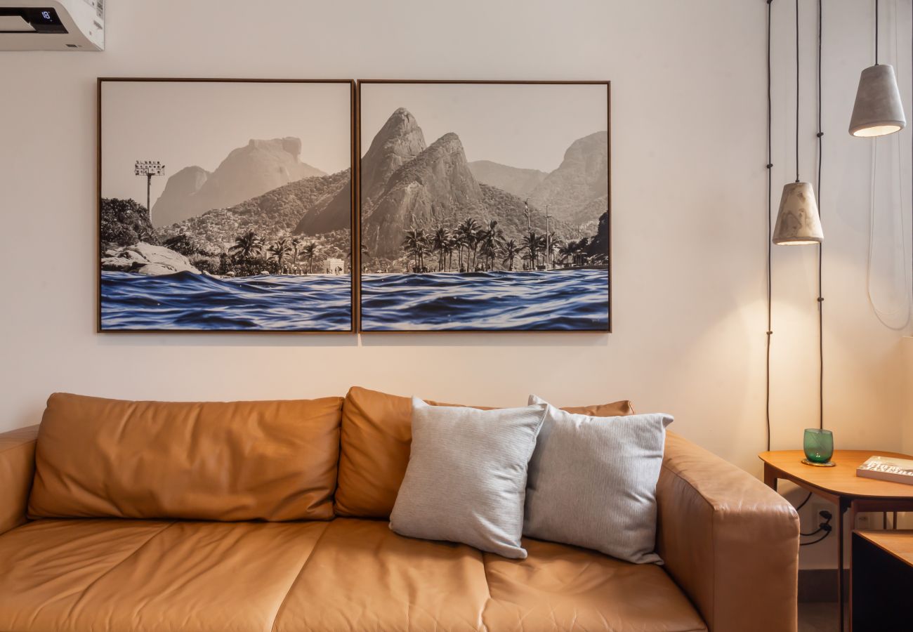 Apartment in Rio de Janeiro - 10 minutes from Ipanema beach | AC1007