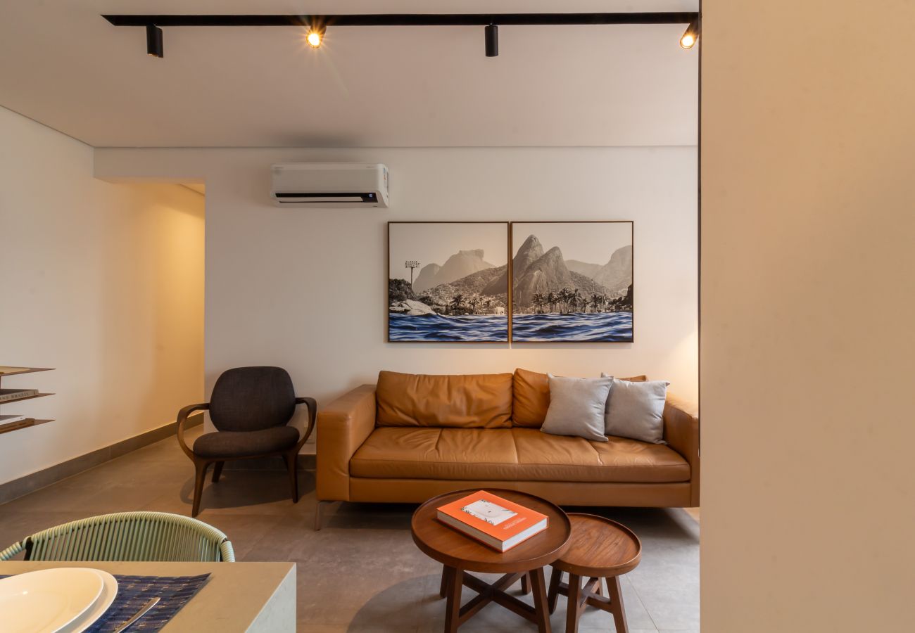 Apartment in Rio de Janeiro - 10 minutes from Ipanema beach | AC1007