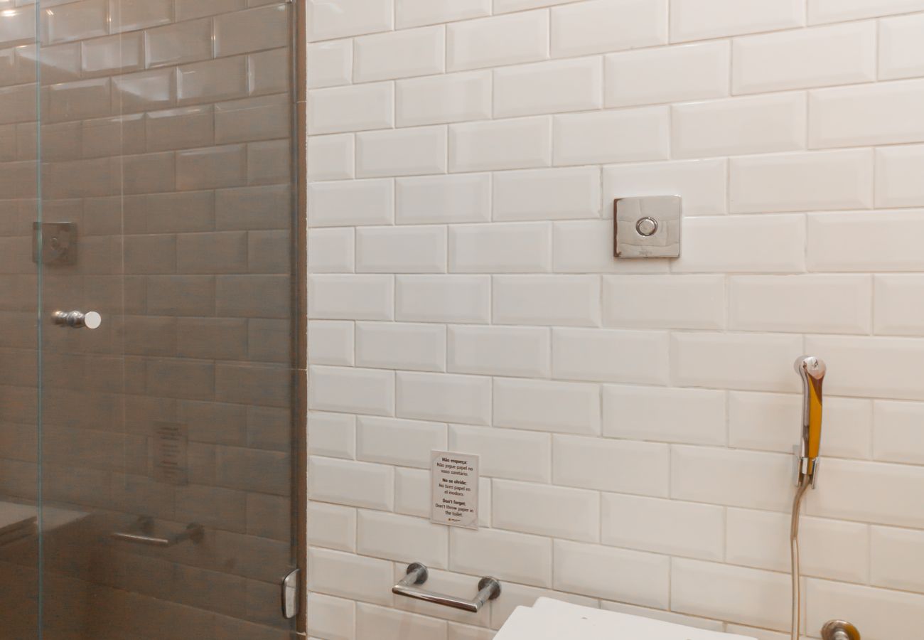 Apartment in Rio de Janeiro - 10 minutes from Ipanema beach | AC1007