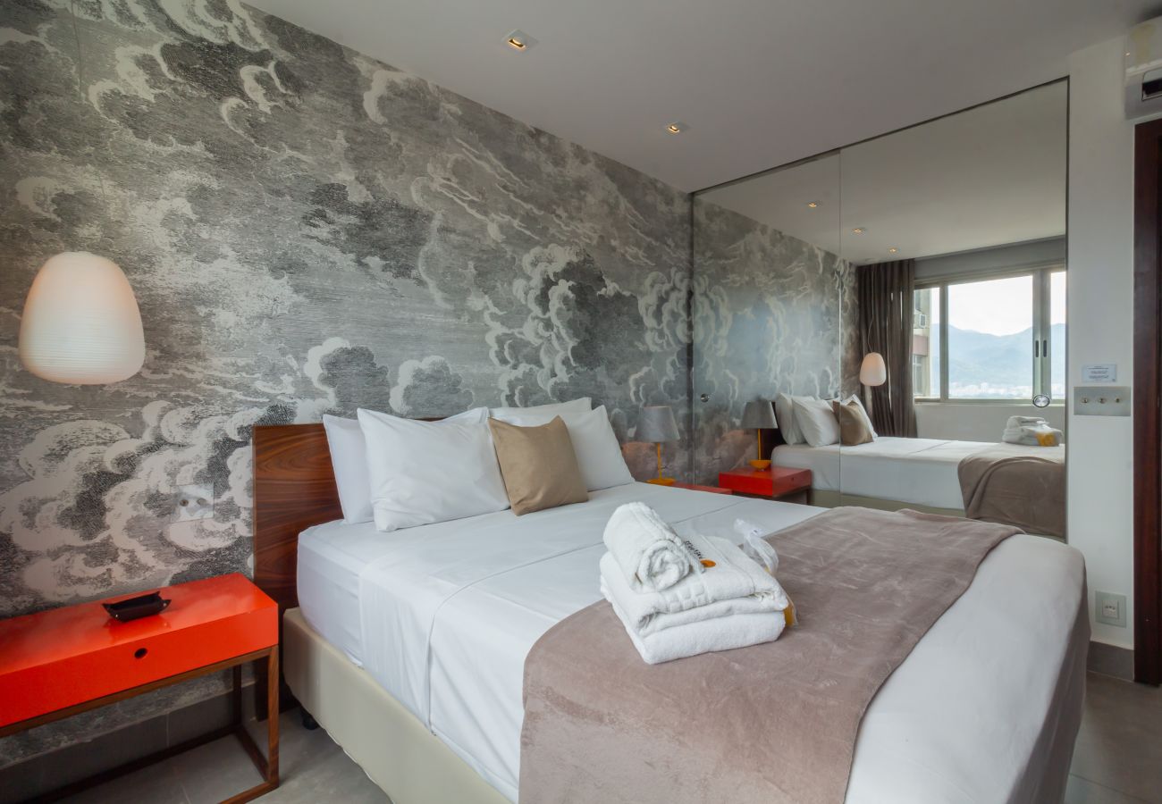 Apartment in Rio de Janeiro - 10 minutes from Ipanema beach | AC1007