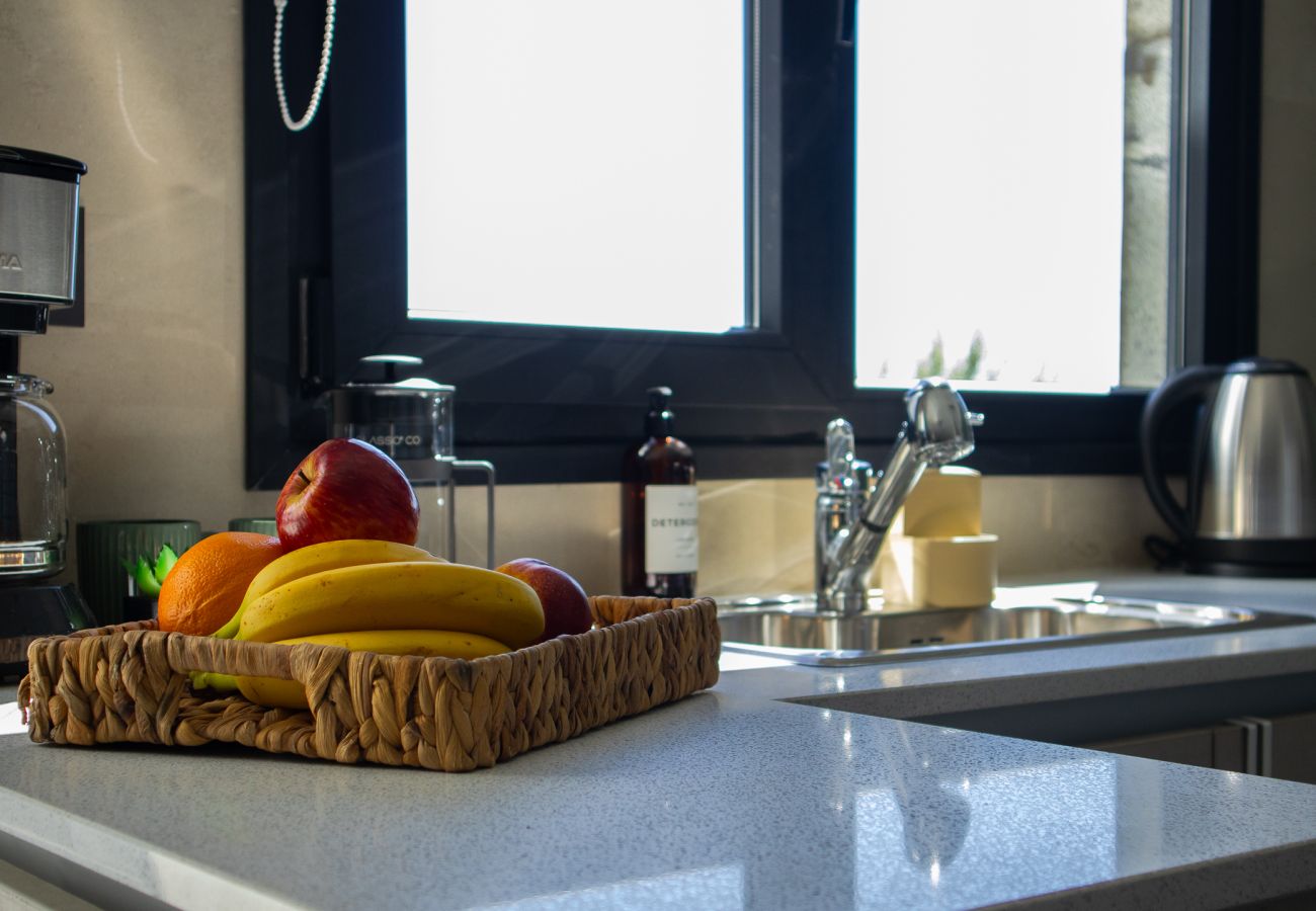 Apartment in San Carlos de Bariloche - Sunrise Bariloche flat with parking