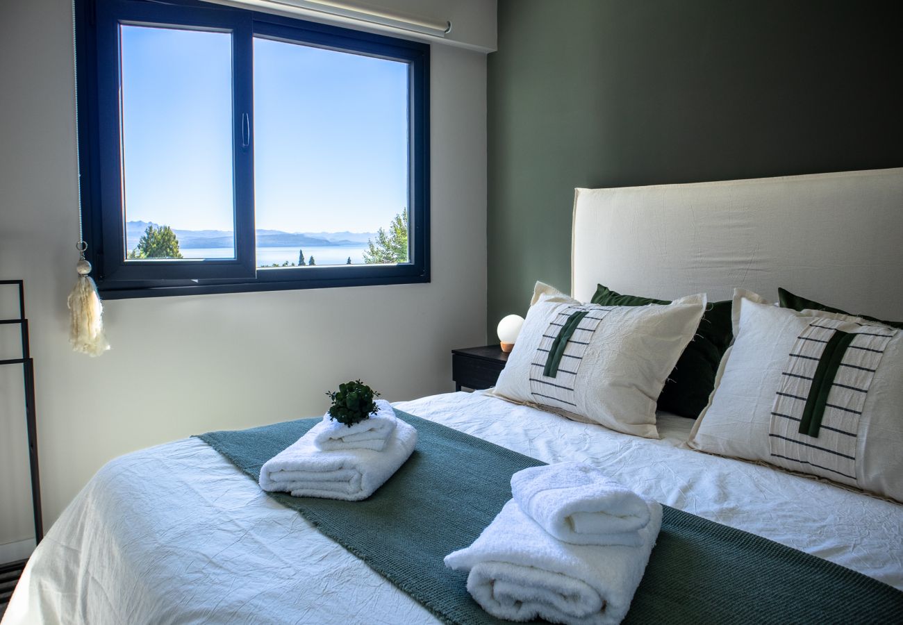 Apartment in San Carlos de Bariloche - Sunrise Bariloche flat with parking
