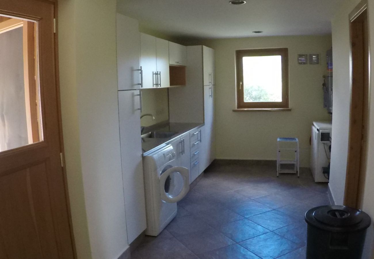 House in San Carlos de Bariloche - ARE63 SPECTACULAR HOUSE WITH LAKE VIEW IN ARELAUQUEN