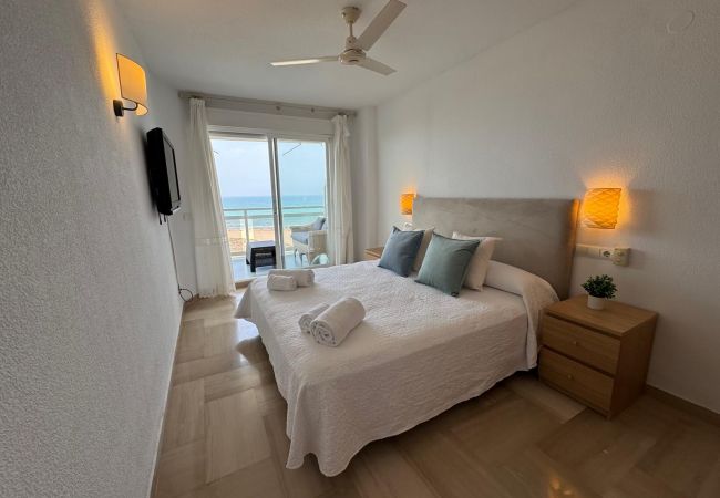 Apartment in Playa de Gandía - AIGUABLAVA 8-7-15 Apartment in Playa de Gandía - AIGUABLAVA 8-7-15