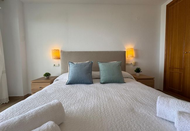 Apartment in Playa de Gandía - AIGUABLAVA 8-7-15 Apartment in Playa de Gandía - AIGUABLAVA 8-7-15
