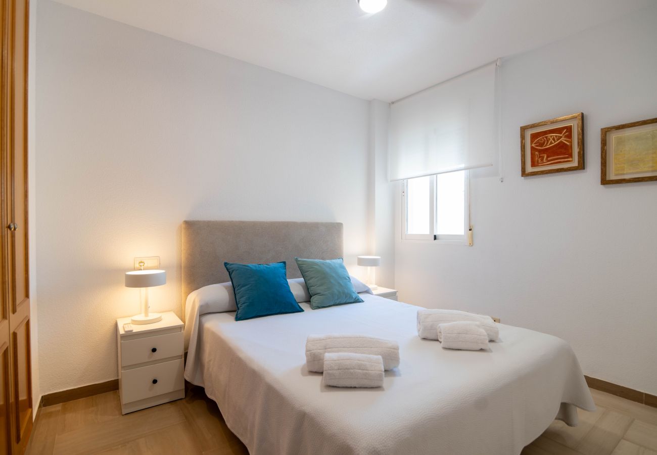 Apartment in Playa de Gandía - AIGUABLAVA 8-7-15 - only families
