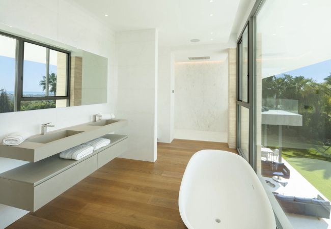 Villa in Marbella - Azure Soul Hideaway Villa in Marbella - Azure Soul Hideaway