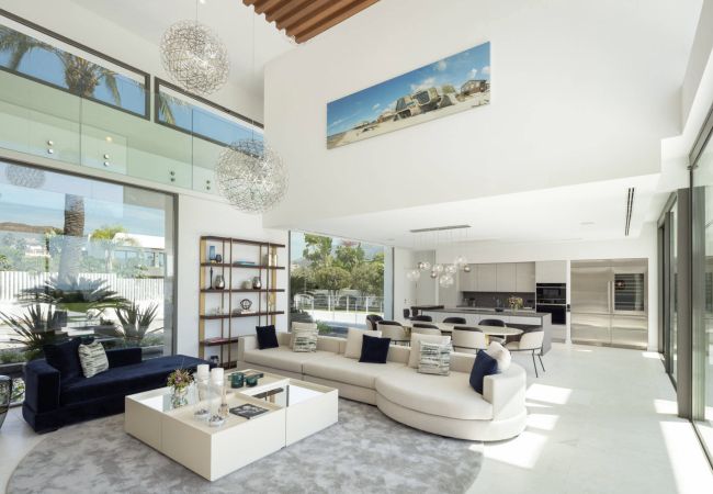 Villa in Marbella - Azure Soul Hideaway Villa in Marbella - Azure Soul Hideaway