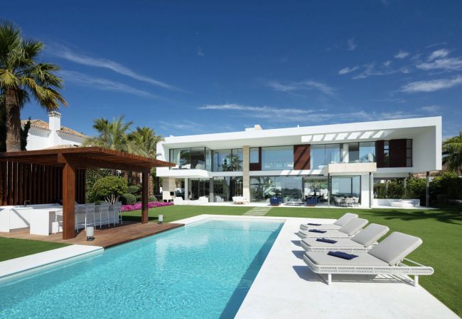 Villa in Marbella - Azure Soul Hideaway Villa in Marbella - Azure Soul Hideaway