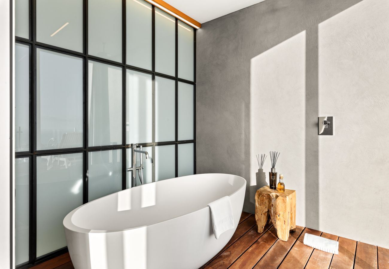 Villa in Costa Adeje - Whispers of the Ocean Villa