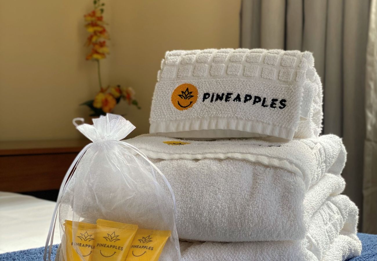 Apartment in Rio de Janeiro - 8 minutes from Copacabana beach | BR1010