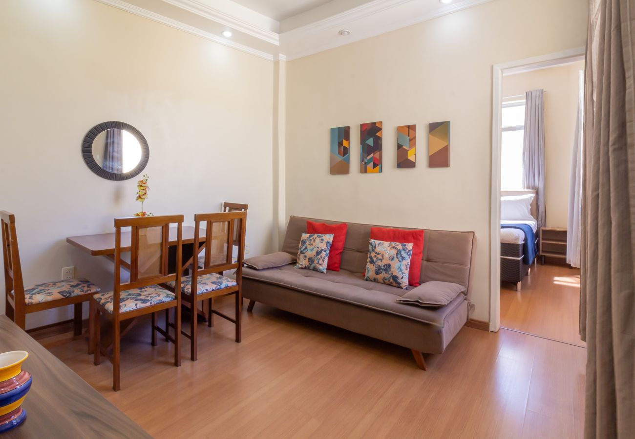 Apartment in Rio de Janeiro - 8 minutes from Copacabana beach | BR1010