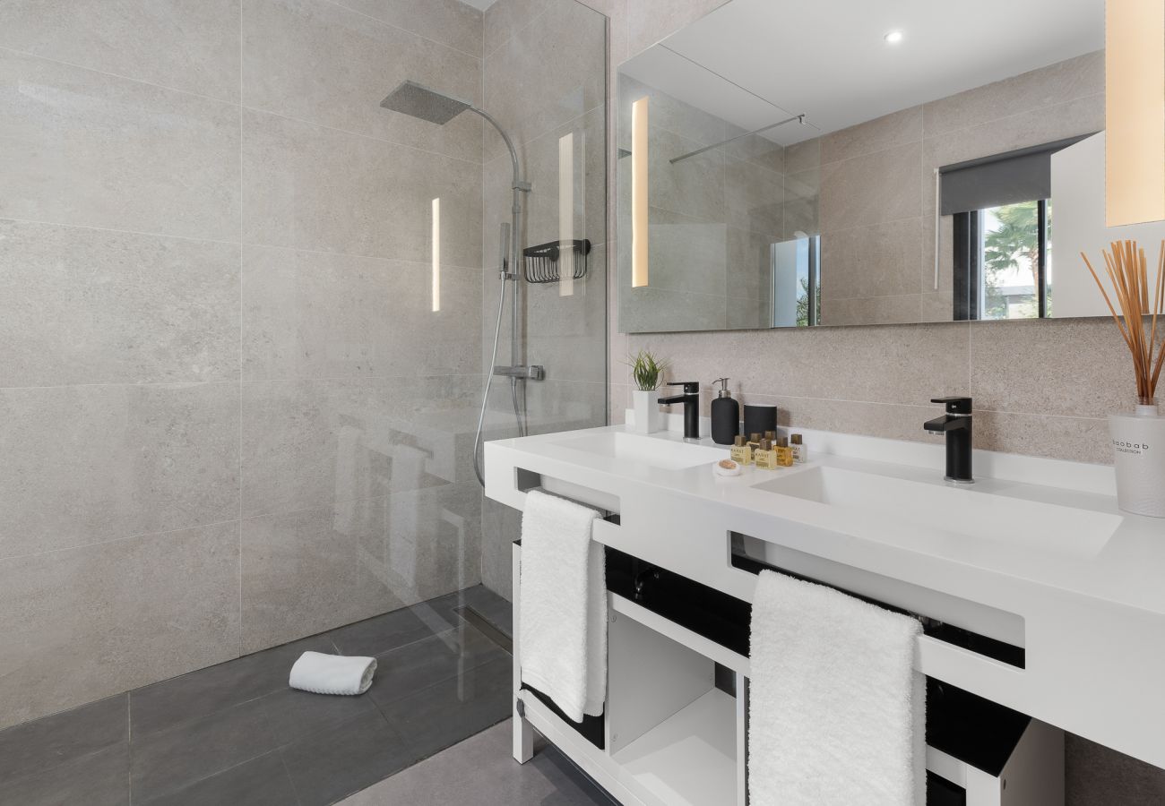 Villa in Adeje - Villa Mirador Imperial 