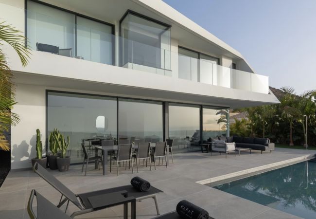 Villa/Dettached house in Adeje - Villa Eraluna