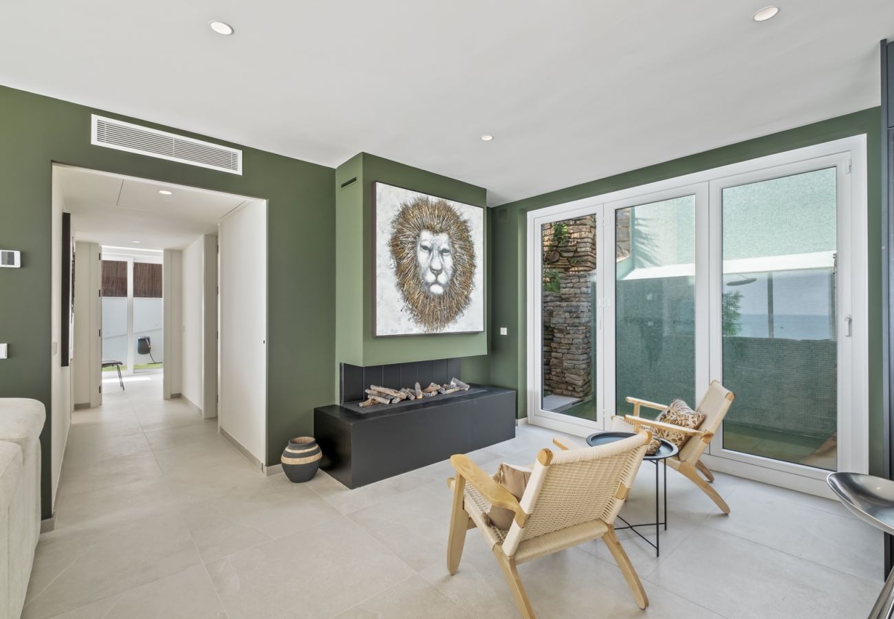 Villa in Torreguadiaro - The Ivory Escape