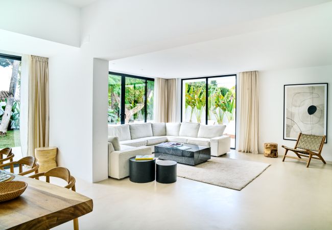Villa in Marbella - Mandala House Marbella Villa in Marbella - Mandala House Marbella