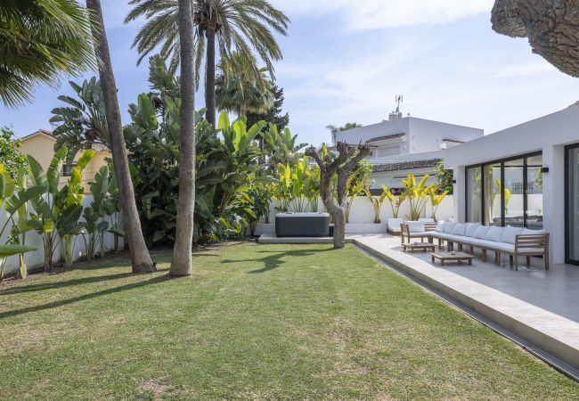 Villa in Marbella - Mandala House Marbella Villa in Marbella - Mandala House Marbella